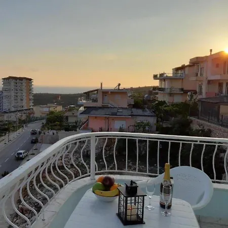 Lovely Anna's * Sarande